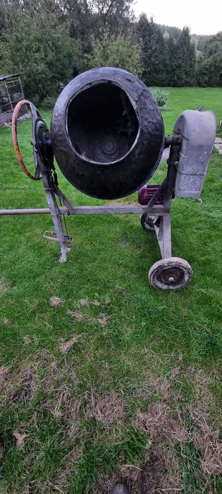 Betoniarka 150L 380V