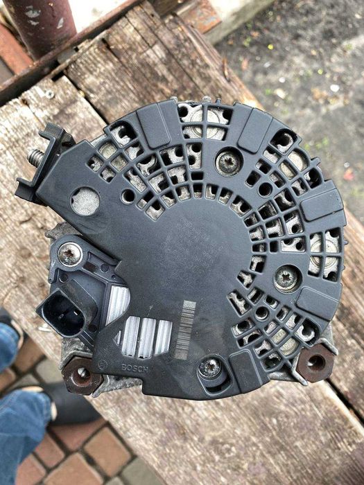 Генератор volvo (номер 36010604) 30659580 36002812