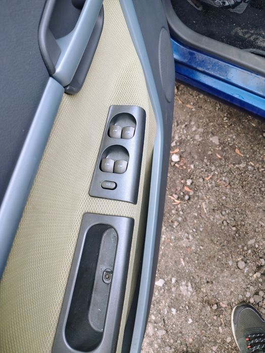 Продам зозульку.