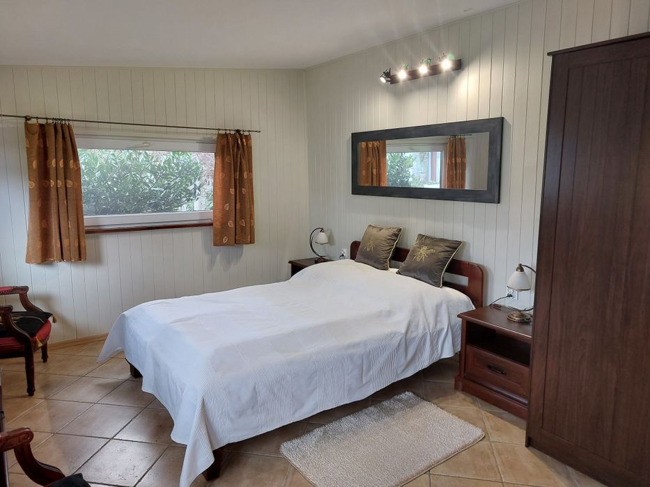 Studio w ogrodzie nocleg w Przeźmierowie koło Poznania