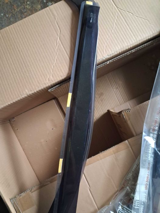 Owiewki na szyby mazda mpv