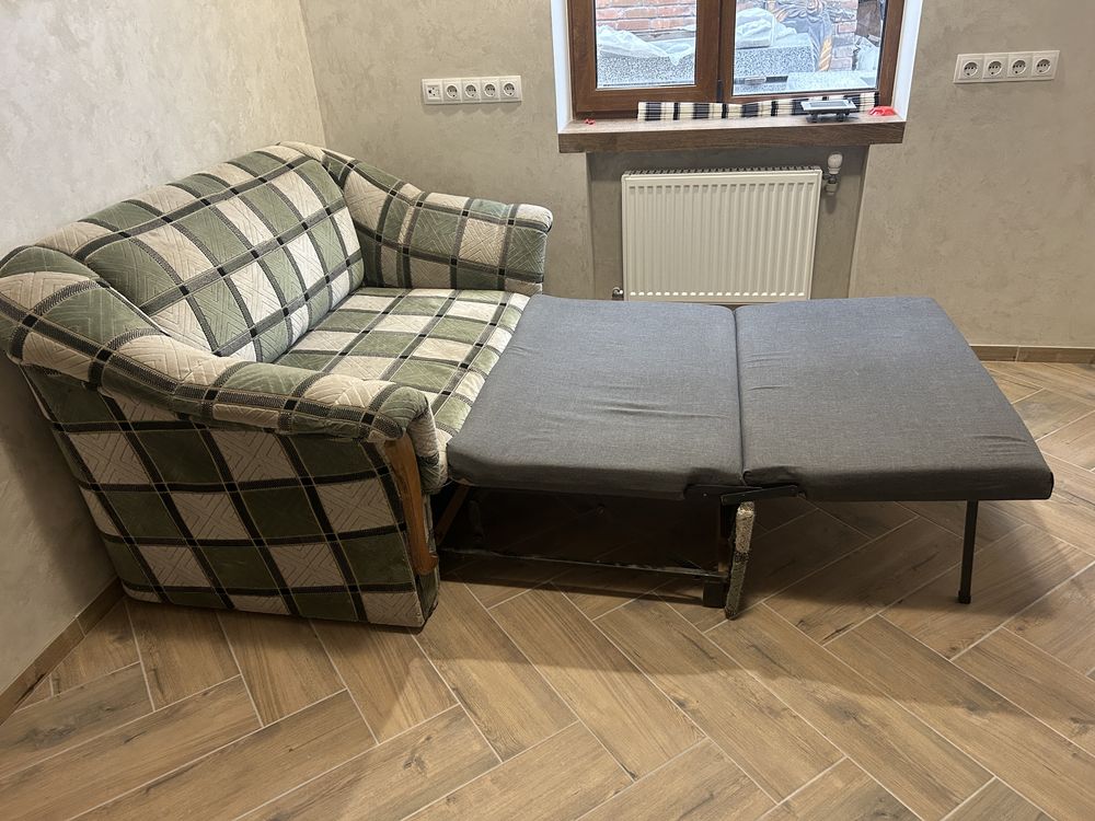 Продам диван малютка