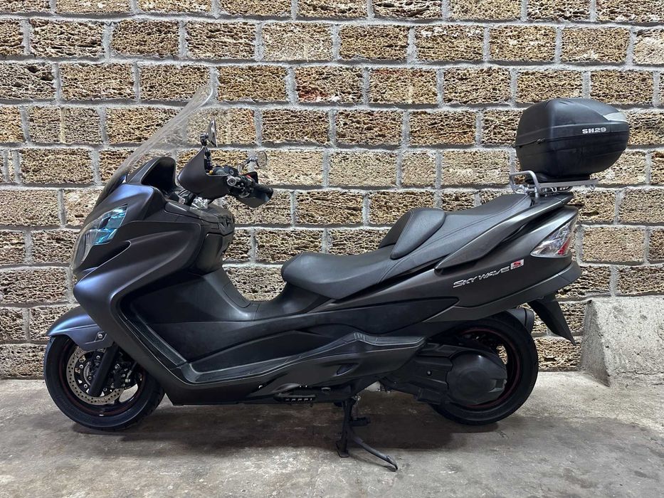 Skywave 400 Сузукі Скайвей