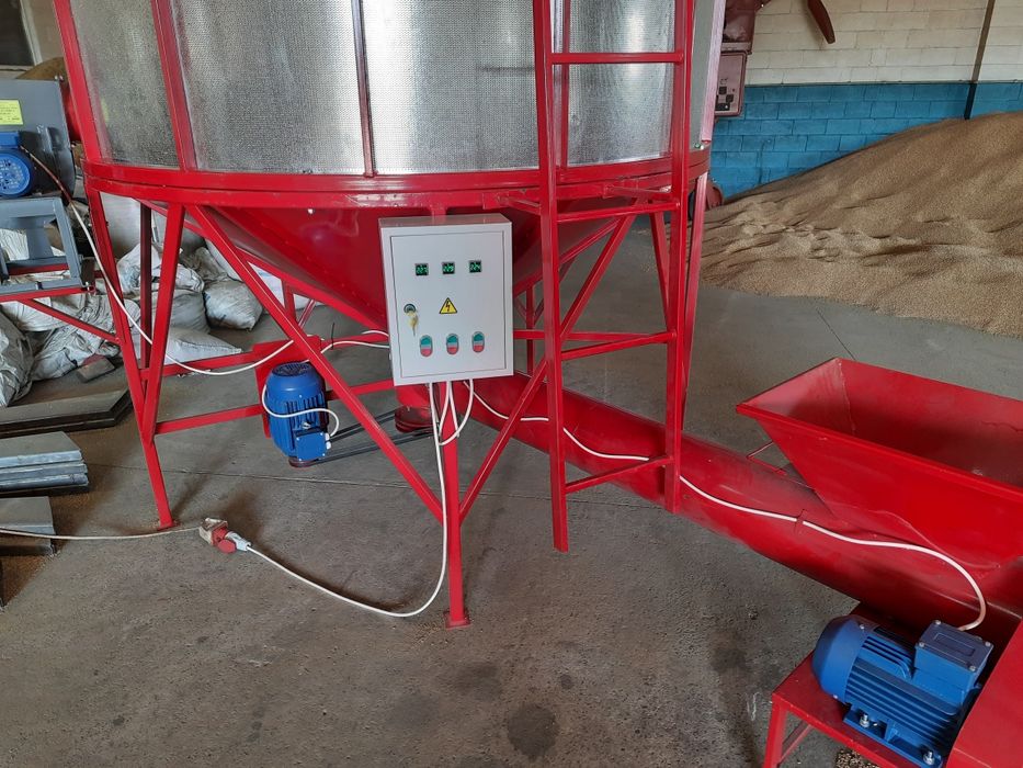 Зерносушка мобільна. Зерносушарка бункерна. Сушка для зерна. 5т.8т.10т