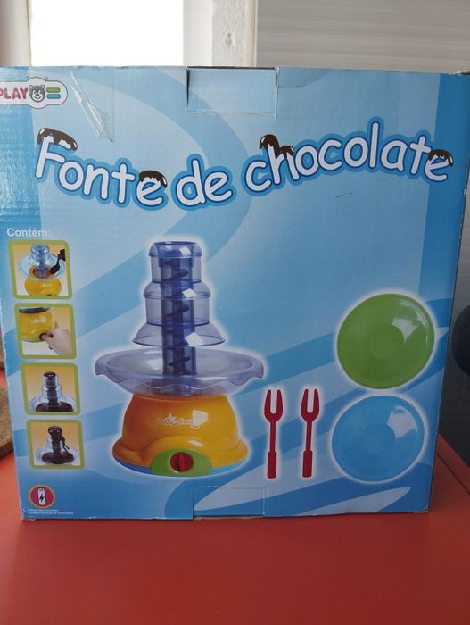 Fonte de chocolate nova