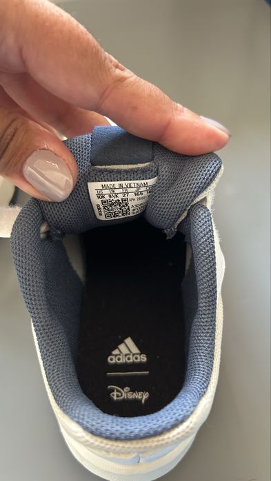 Sapatilhas Adidas Disney (tamanho 27)