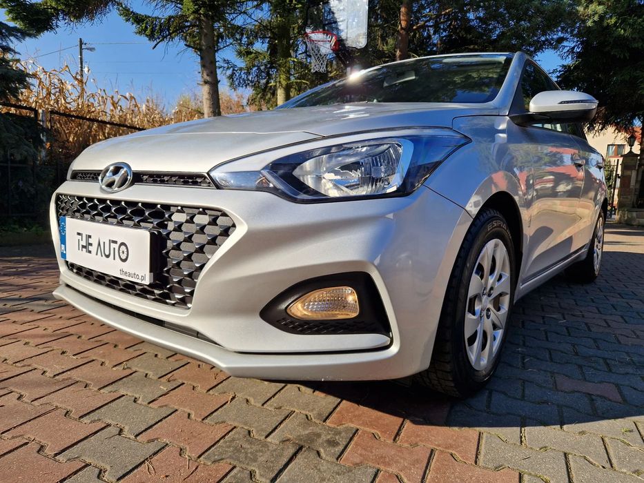 Hyundai i20 1.2 niski przebieg bezwypadkowy niski przebieg salon PL