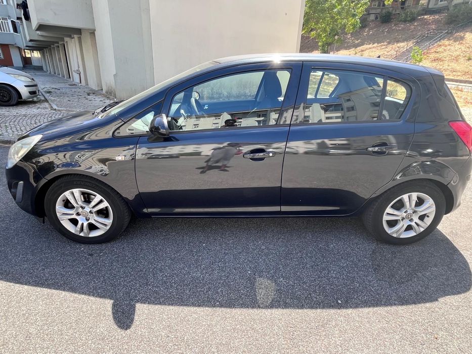 Carro Opel Corsa 1.3 CDTI
