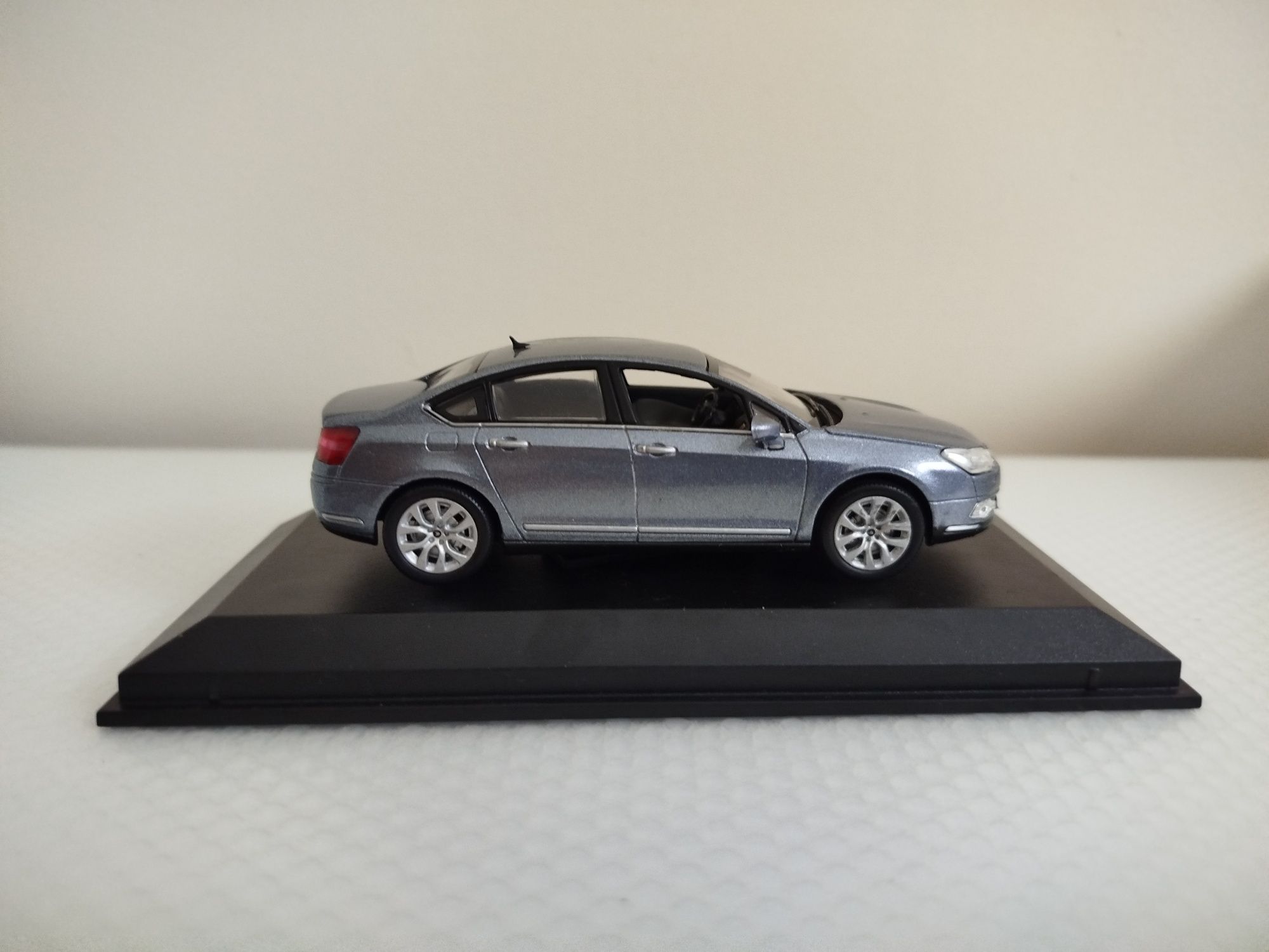 Miniatura Citroen C5 X7 Nova 1/43
