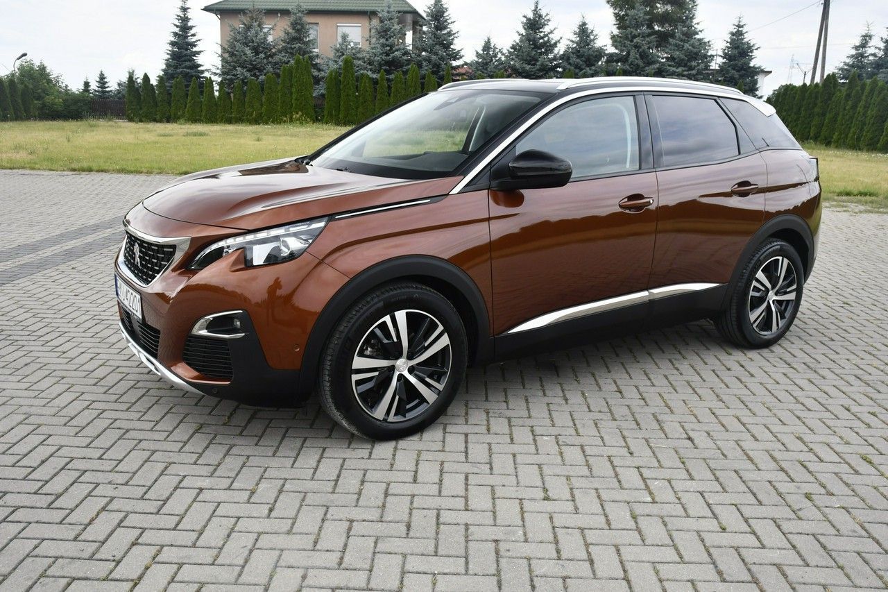 Peugeot 3008 1,2Turbo GT-Line.Ledy.Bi-Xenon.Panorama Dach.Klimatr 2 str. Kamera Cof