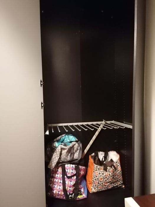 Armário ikea komplement preto porta em.espelho