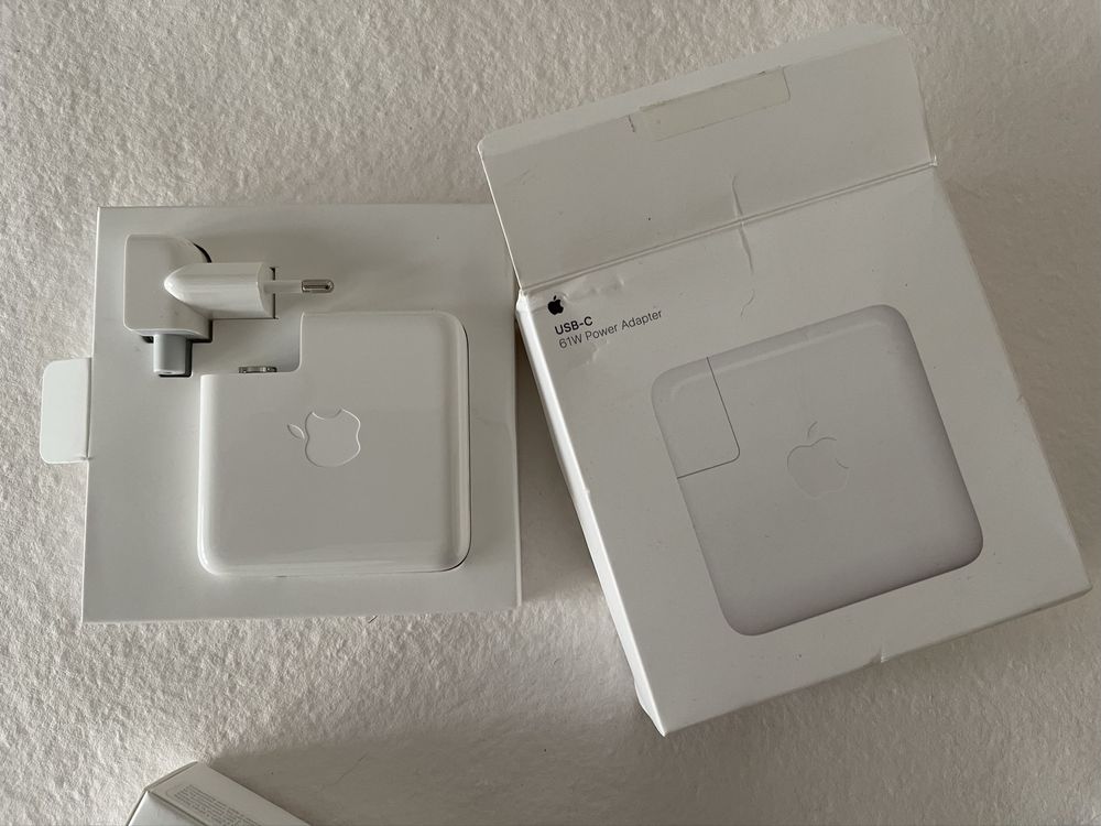 Carregador Macbook Pro 61W USB-C Power Adapter + Cabo USB-C 2 metros