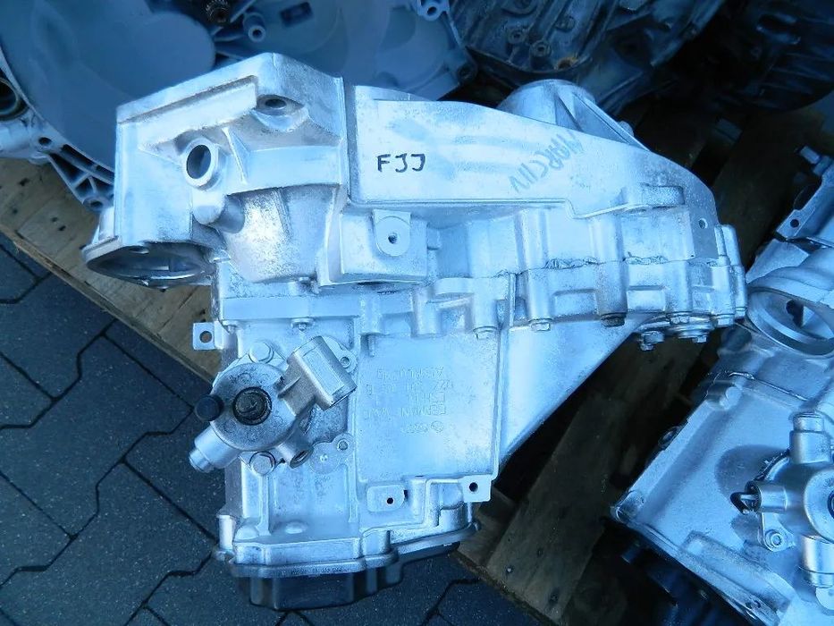SKRZYNIA BIEGÓW JQT 1.9 TDI VW TRANSPORTER T5