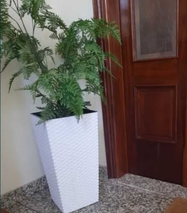 Vaso rattan branco