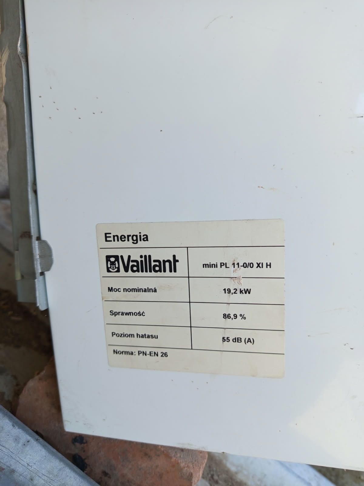 Vaillant gazowy podgrzewacz wody 19,2 kW – sprawny, model mini PL 11