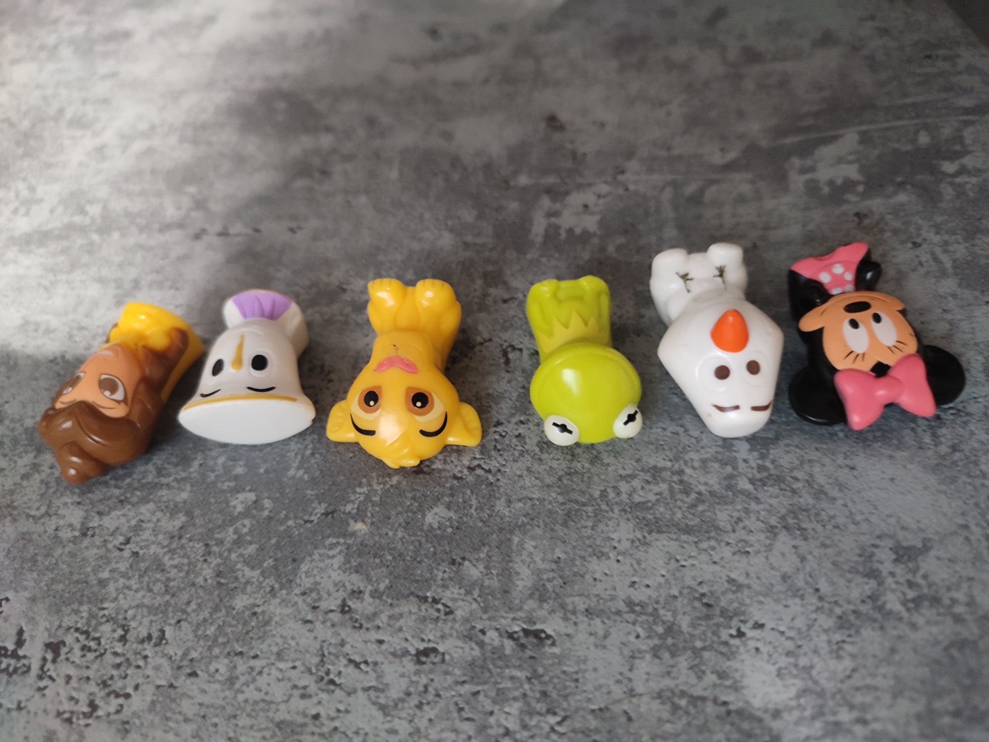 Wikkeez figurki zestaw / Olaf Mini Bella Kermit Simba filizanka