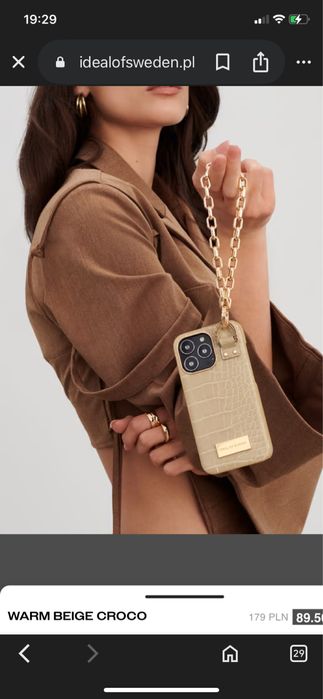 Ideal of Sweden komplet etui iPhone 13 Warm Beige Croco + łańcuszek