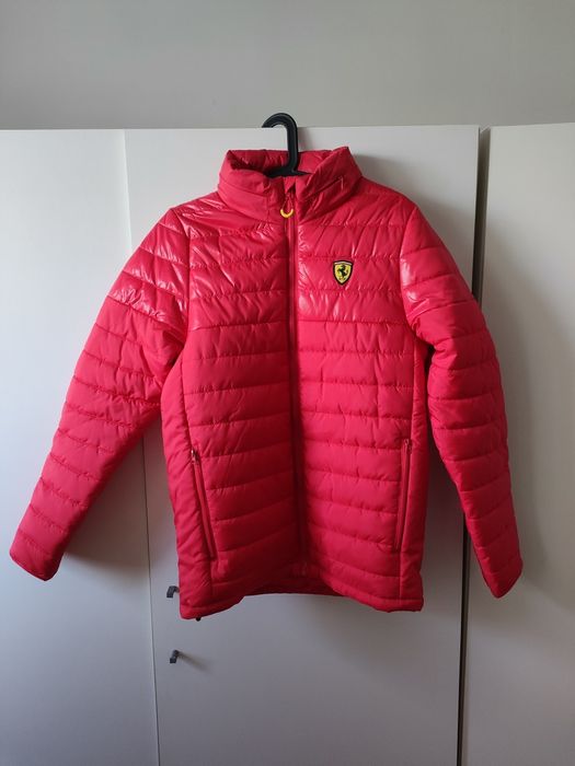 Nowa kurtka Ferrari