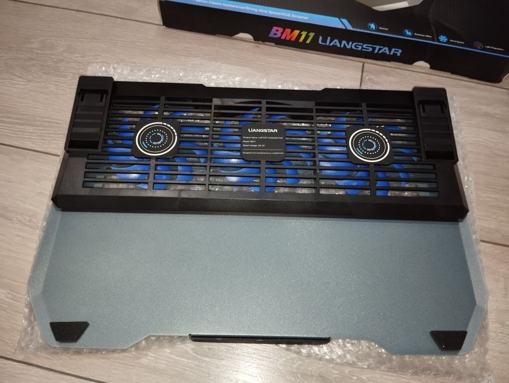 Podstawka pod laptopa RGB