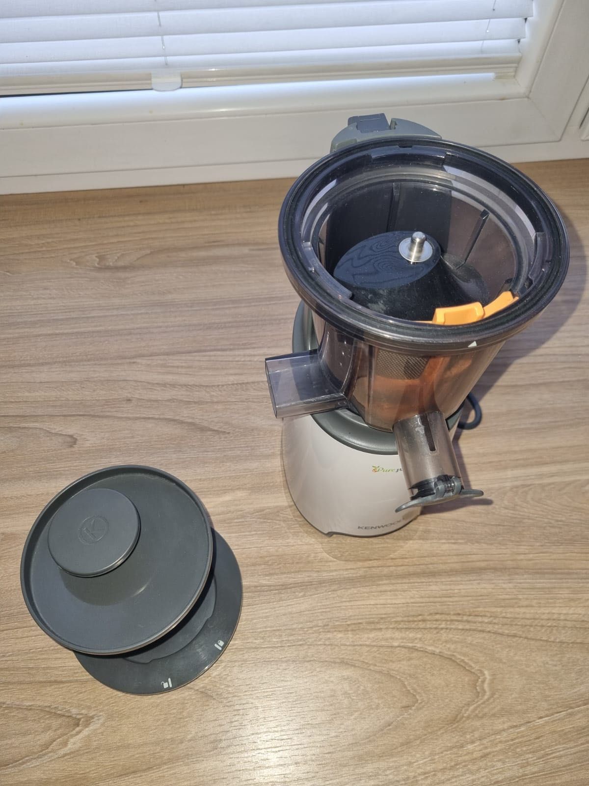 KENWOOD JMP 400 Wyciskarka wolnoobrotowa - stan bdb