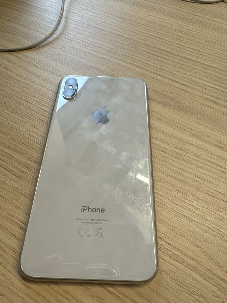 Iphone xs max 256