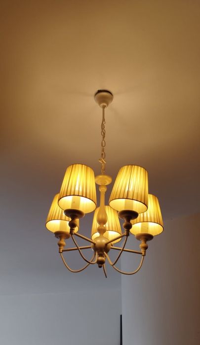 327. Lampa sufitowa, żyrandol pięcioramienny