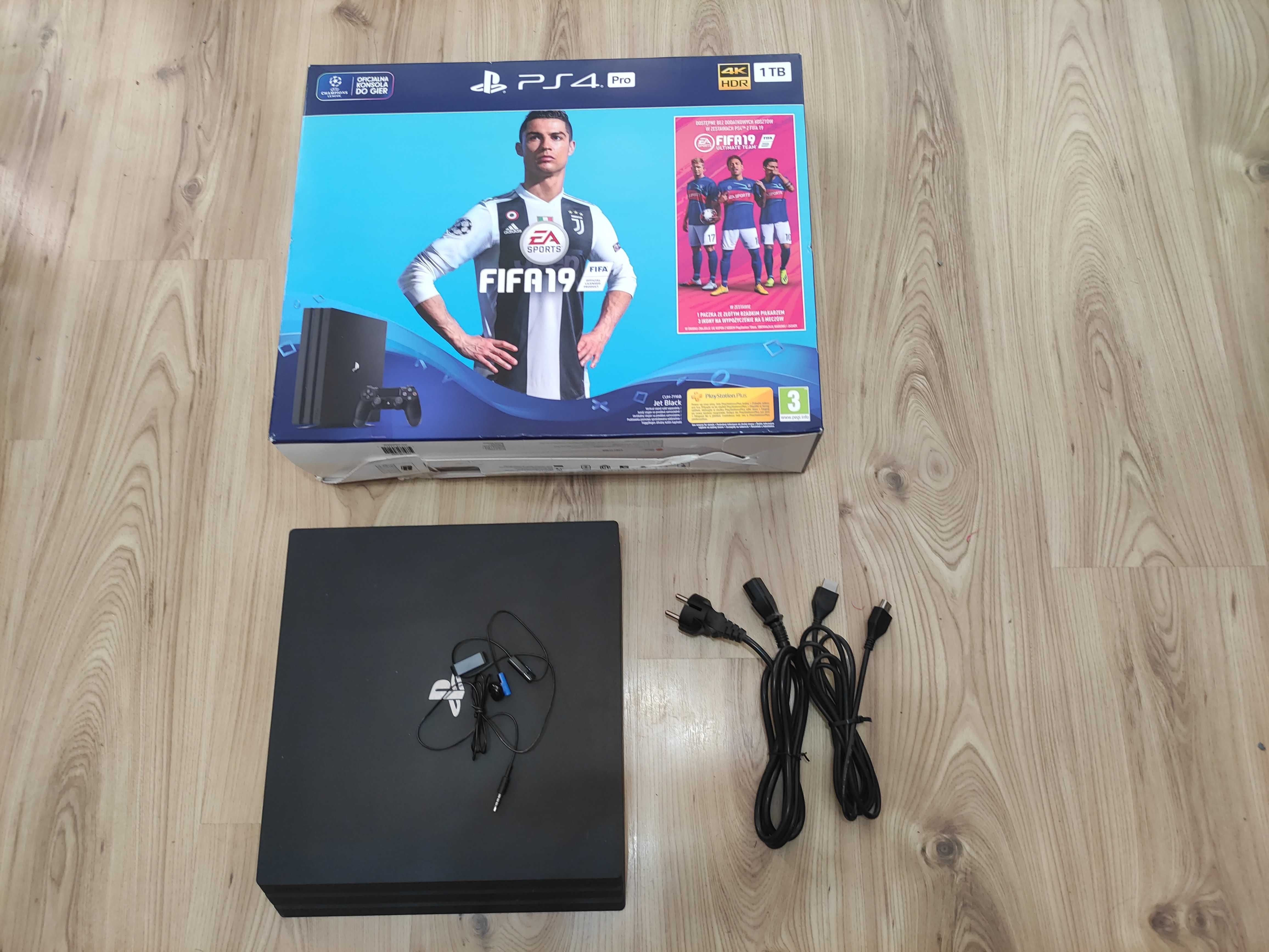 Sony Playstation 4 PRO + Pad Razer