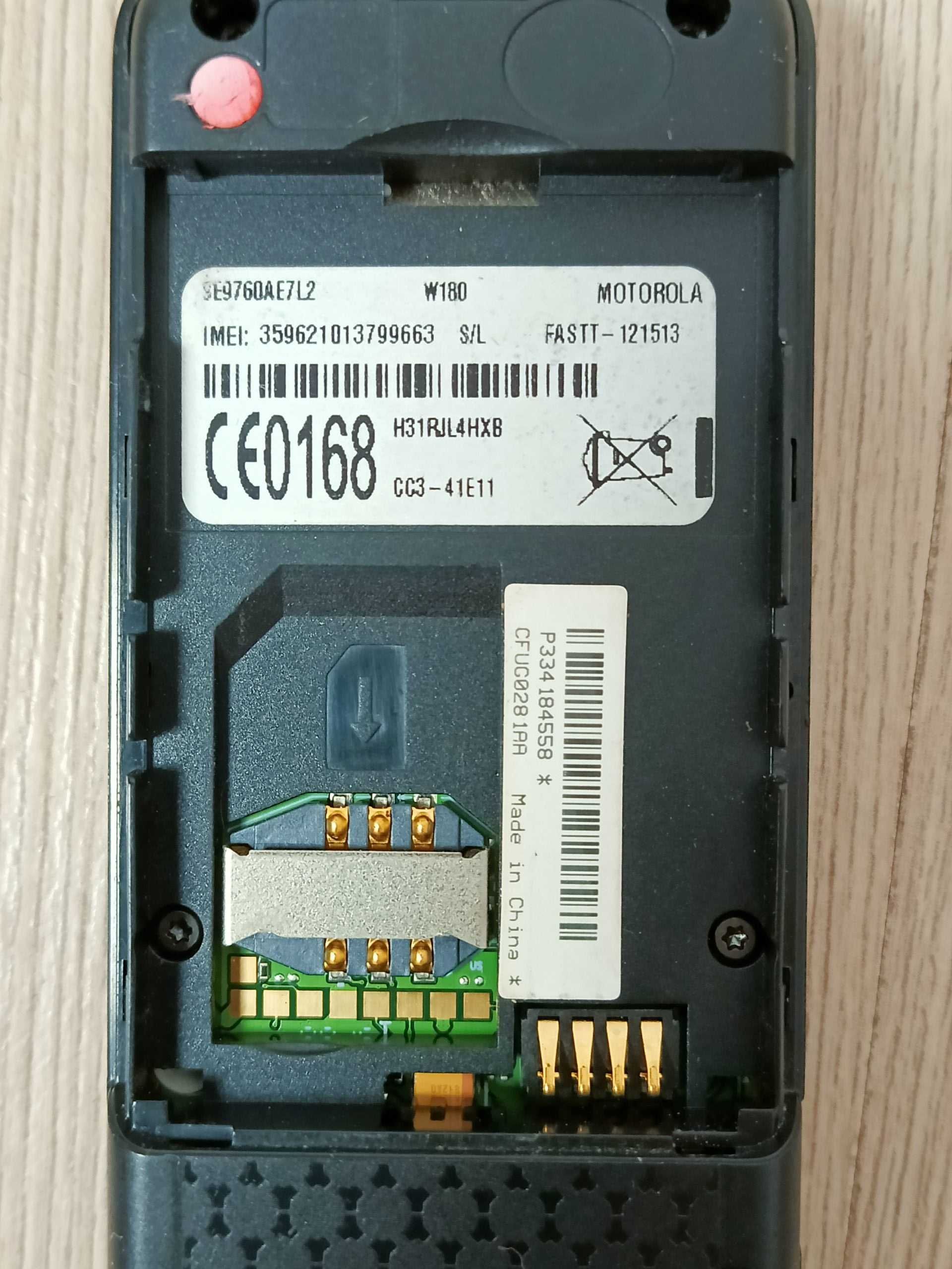 Motorola W180 + ładowarka