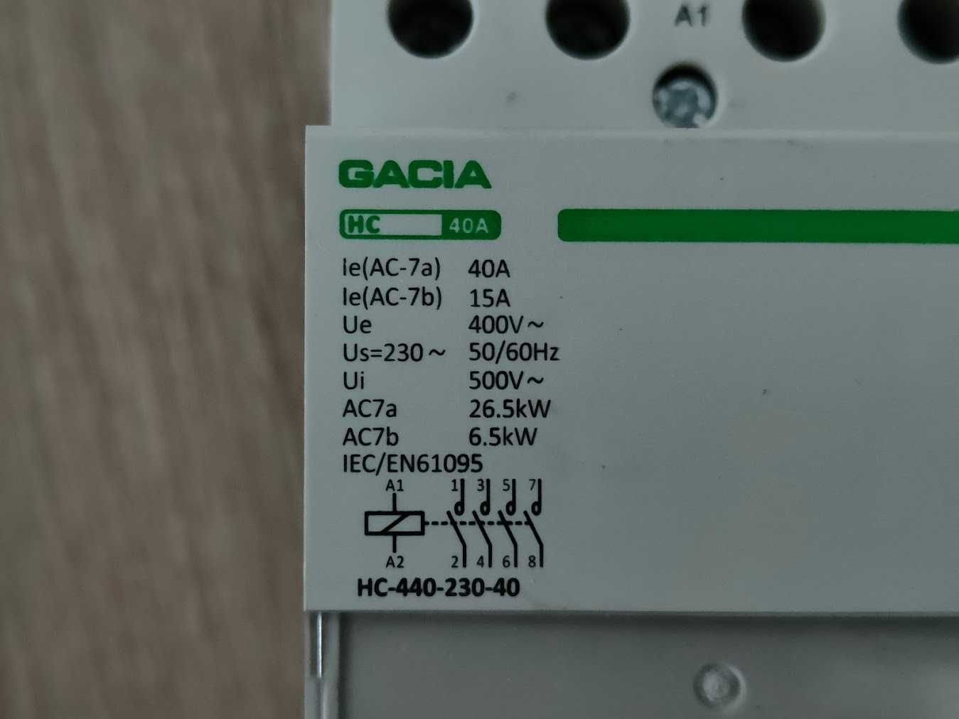 Contactor/Relé 4P 40A 400V - GACIA