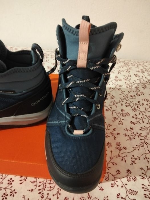 Bota caminhada azul escuro 40