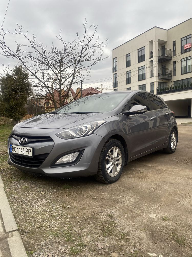 Hyundai i30 2013