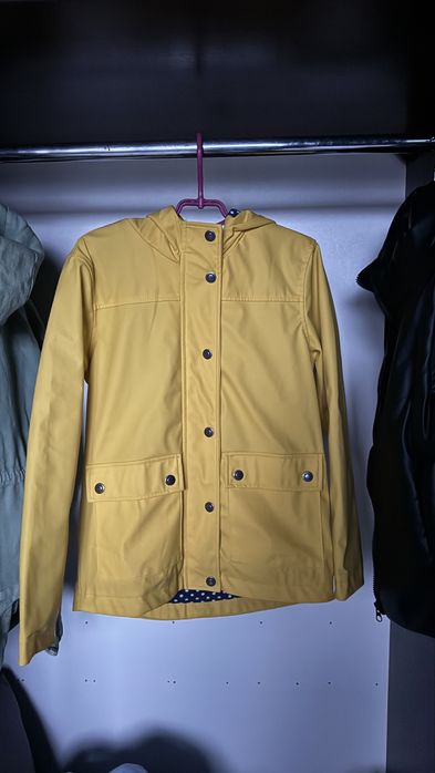 Продам дитячу курточку