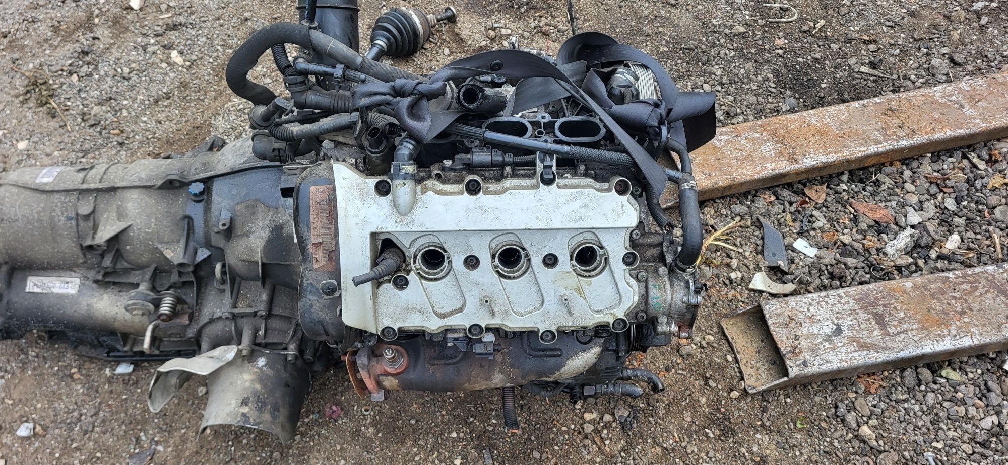 Skrzynia  Biegów automat Audi A 6 C 6  3.2  FSI