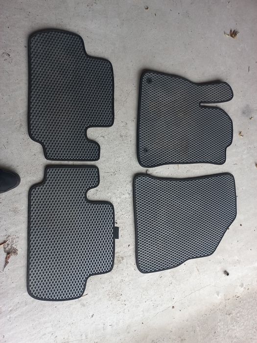 Ево коврики на Пежо 3008