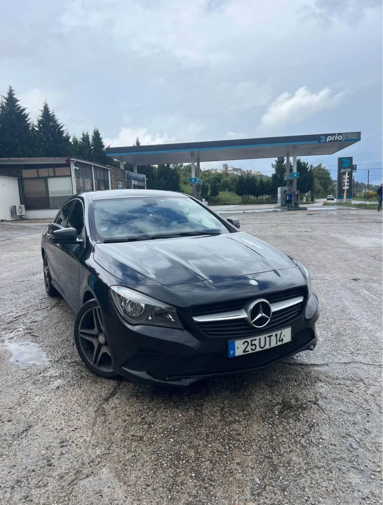 Mercedes-bens cla 220