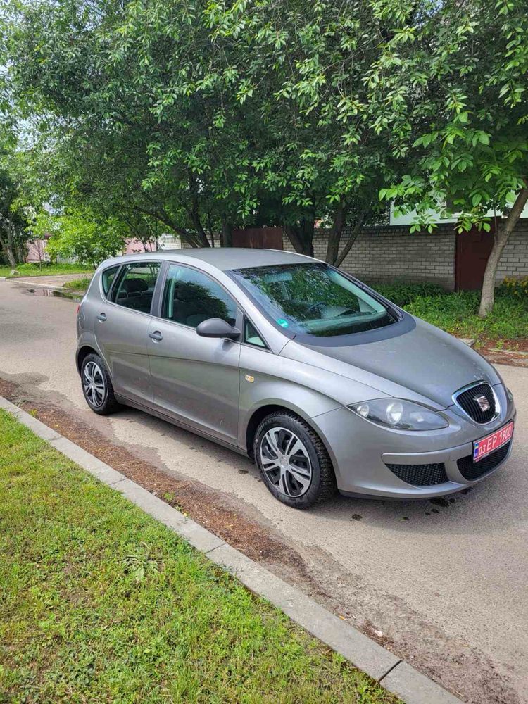 Seat Altea 2008 рік