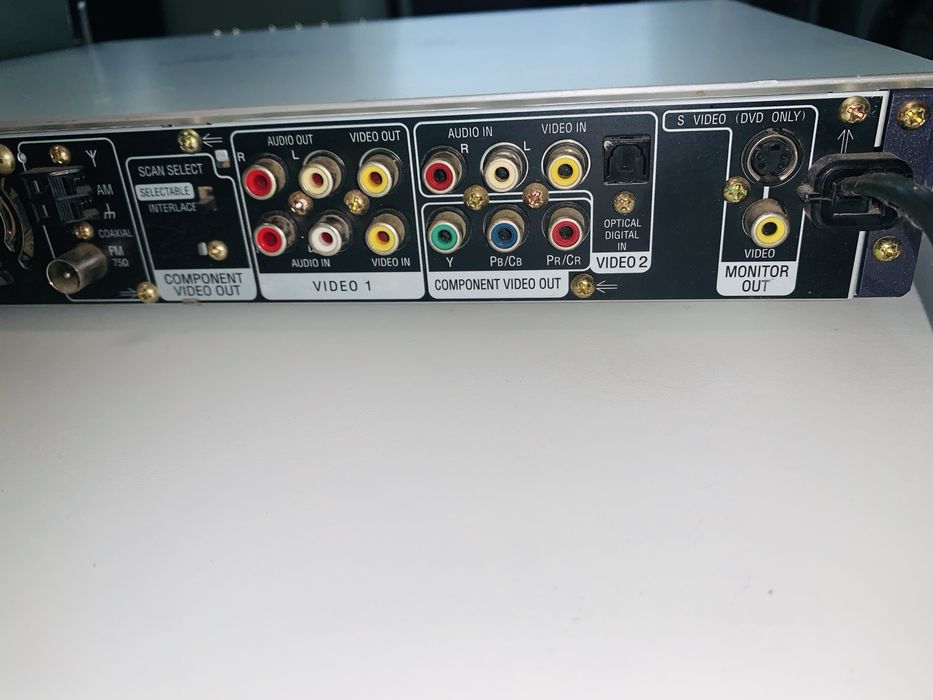 Домашній кінотеарт (колонки + сабвуфер) Sony Dav S550