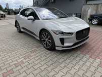 Jaguar I Pace delikatnie uszkodzony
