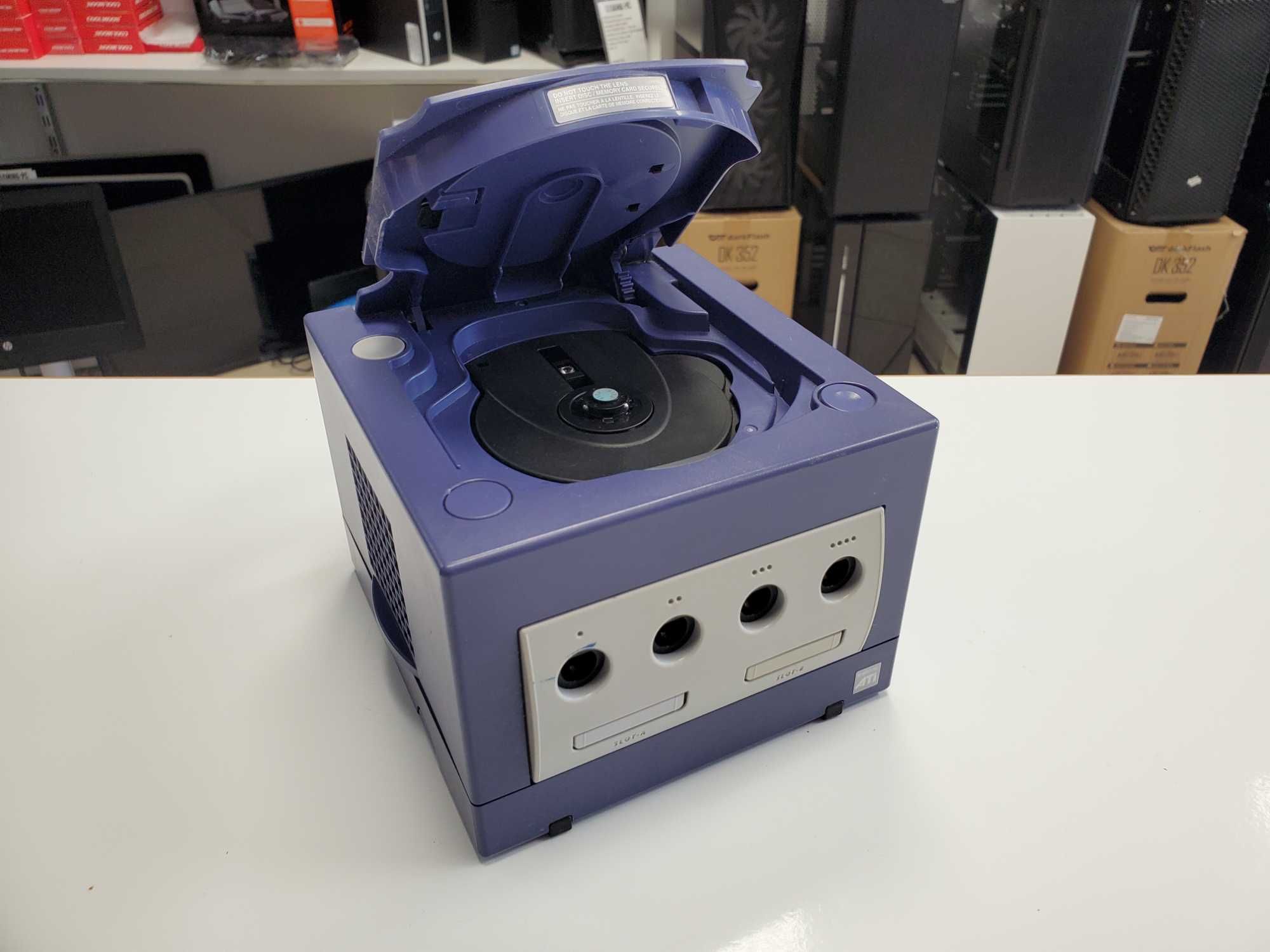 Konsola Gamecube DOL-001
