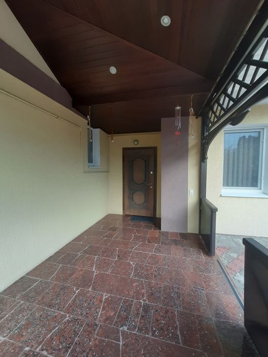 Продаж будинку на селищі Гірничному