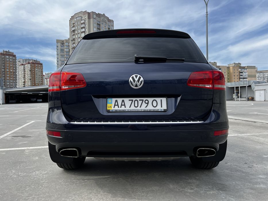 Офіційний Volkswagen Touareg 2012, 3.0 TDI, CRCA 245 к.с.