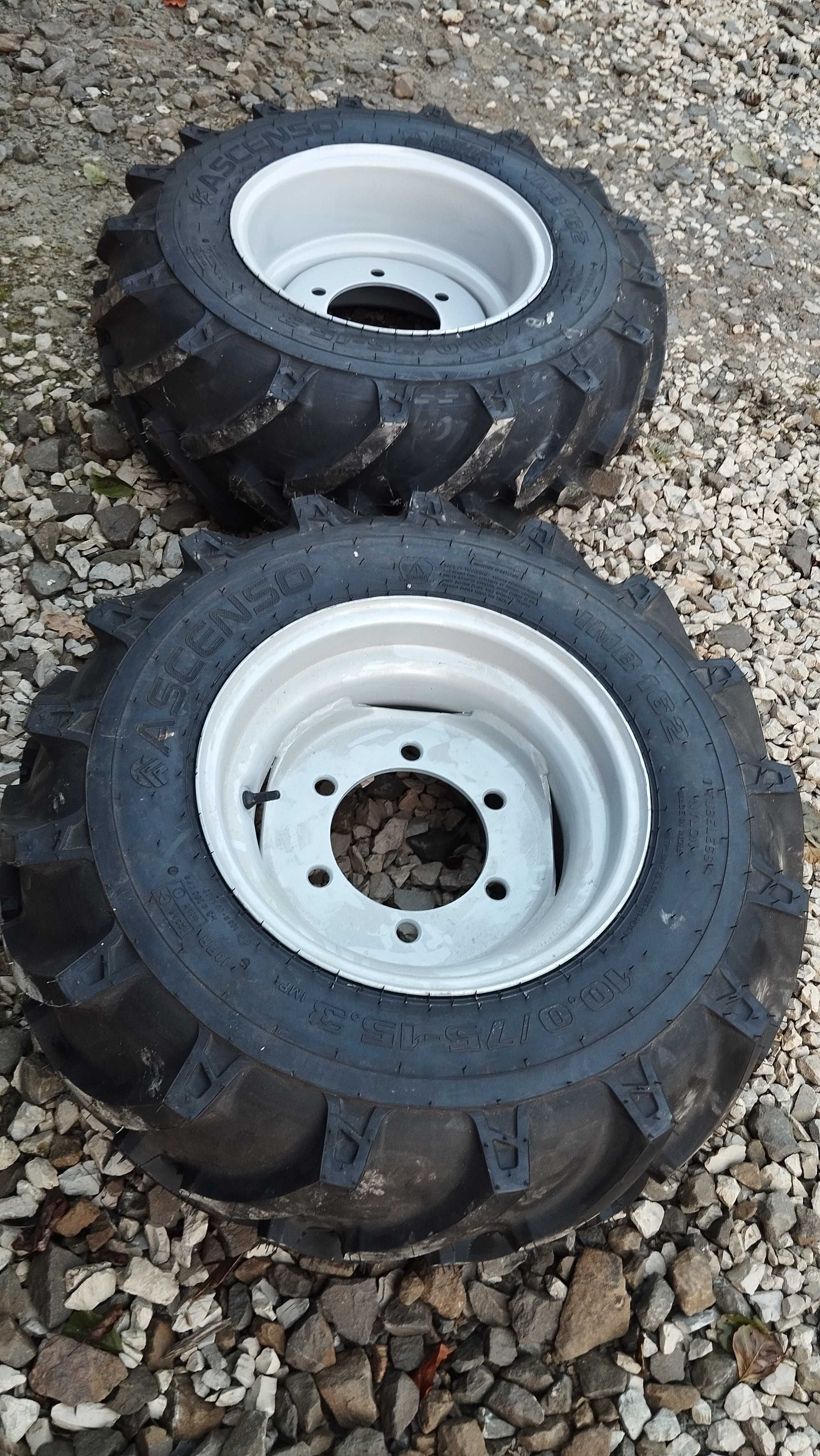 Koło ursus c -360 4 x 4 c -330 4x4 ciągnik sam