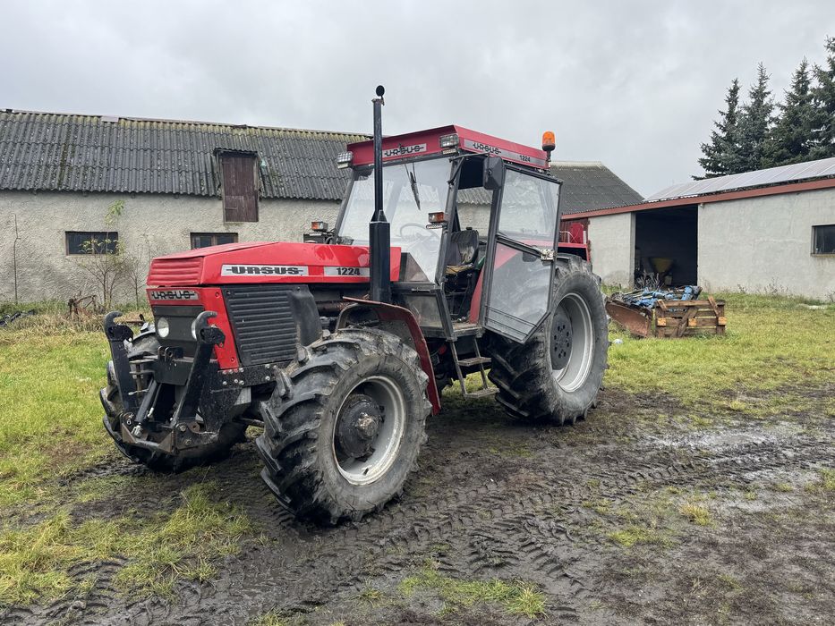 Ciągnik  Ursus 1224