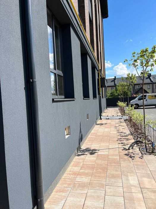 ЦЕНТР однокімнатна в клубному будинку є ГАЗ