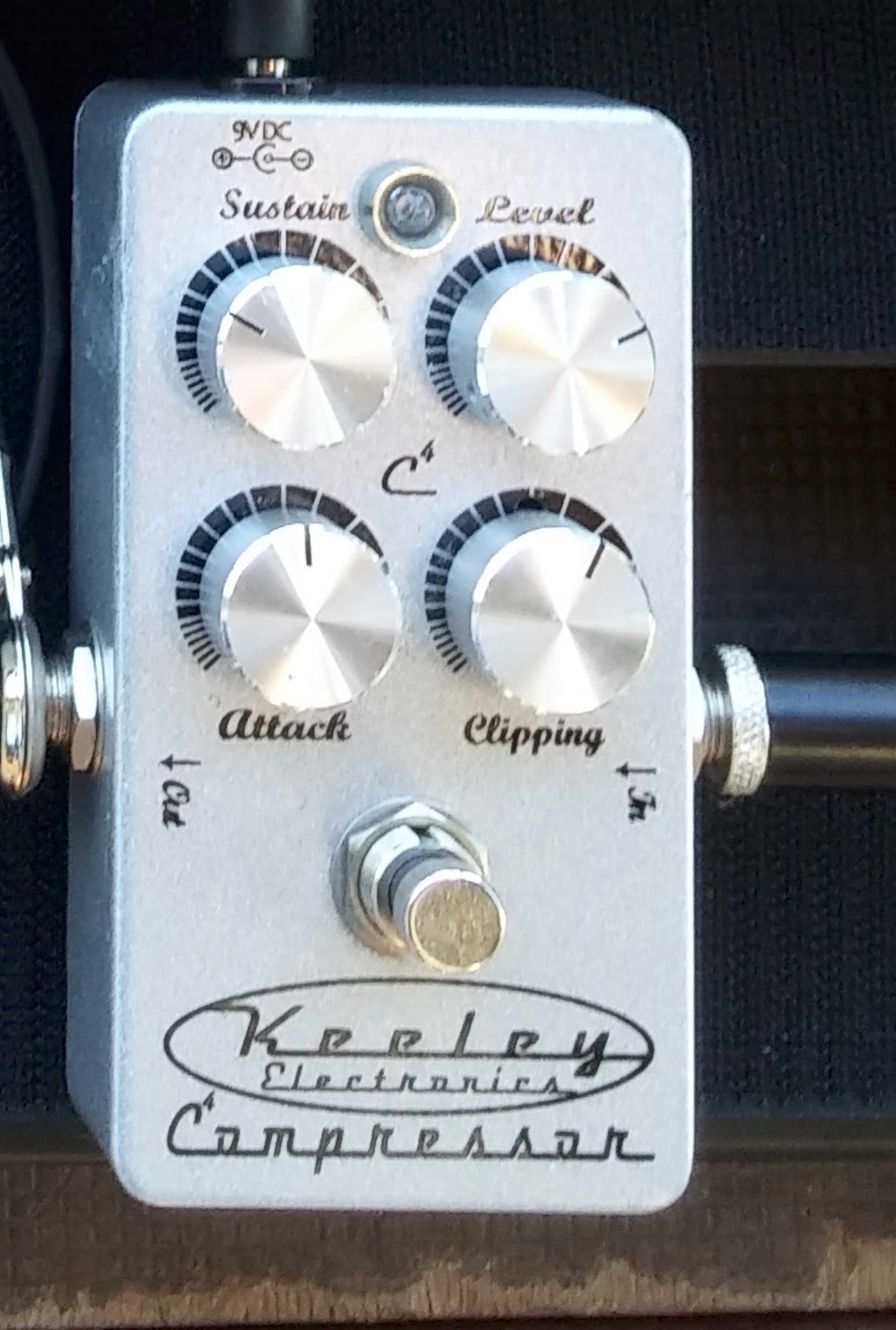 Keeley 4 knob Compressor