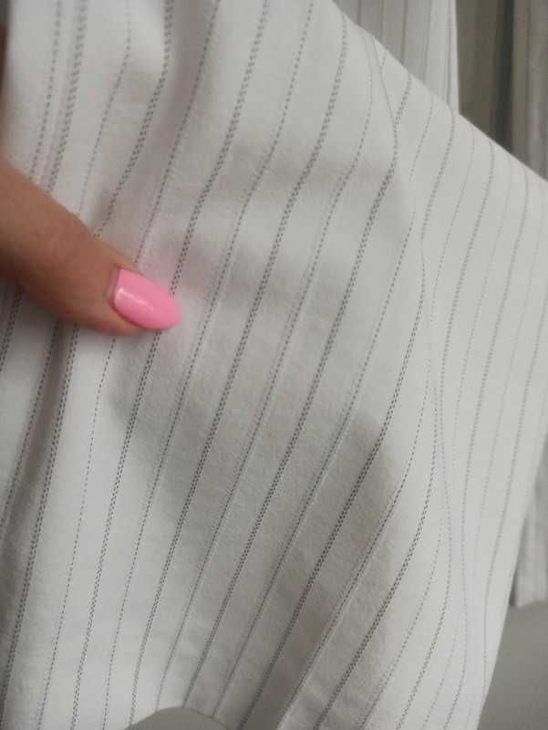 Marks & Spencer spodnie prążkowane białe rozszerzane 40