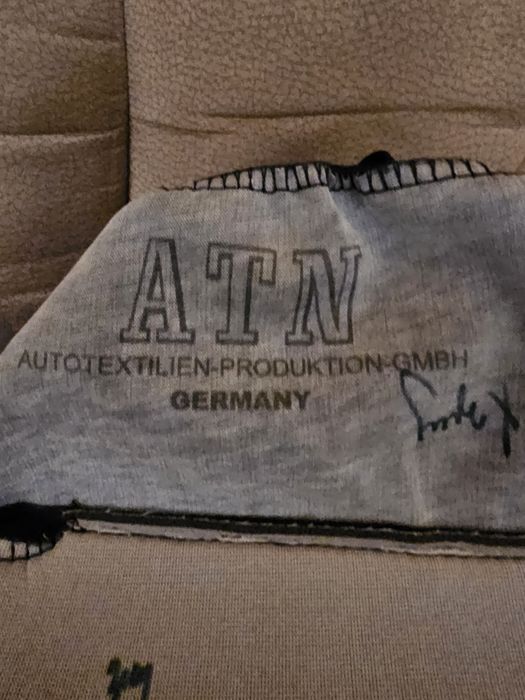 Преміум-чохли для сидінь Tesla Model X (з 2015 р.) - серія Leather Sty