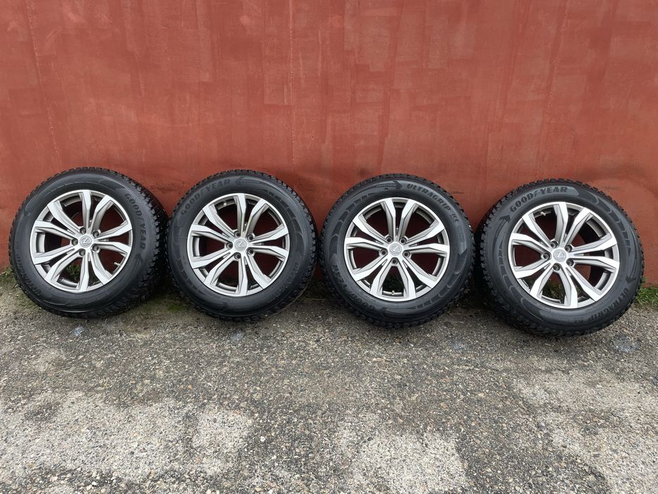 Шини Goodyear UltraGrip Ice Arctic SUV 4x4 с дисками лексус RX350