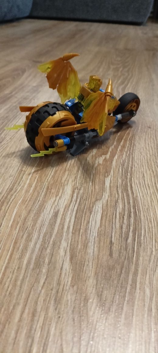 Lego Ninjago motocykl Jay'a