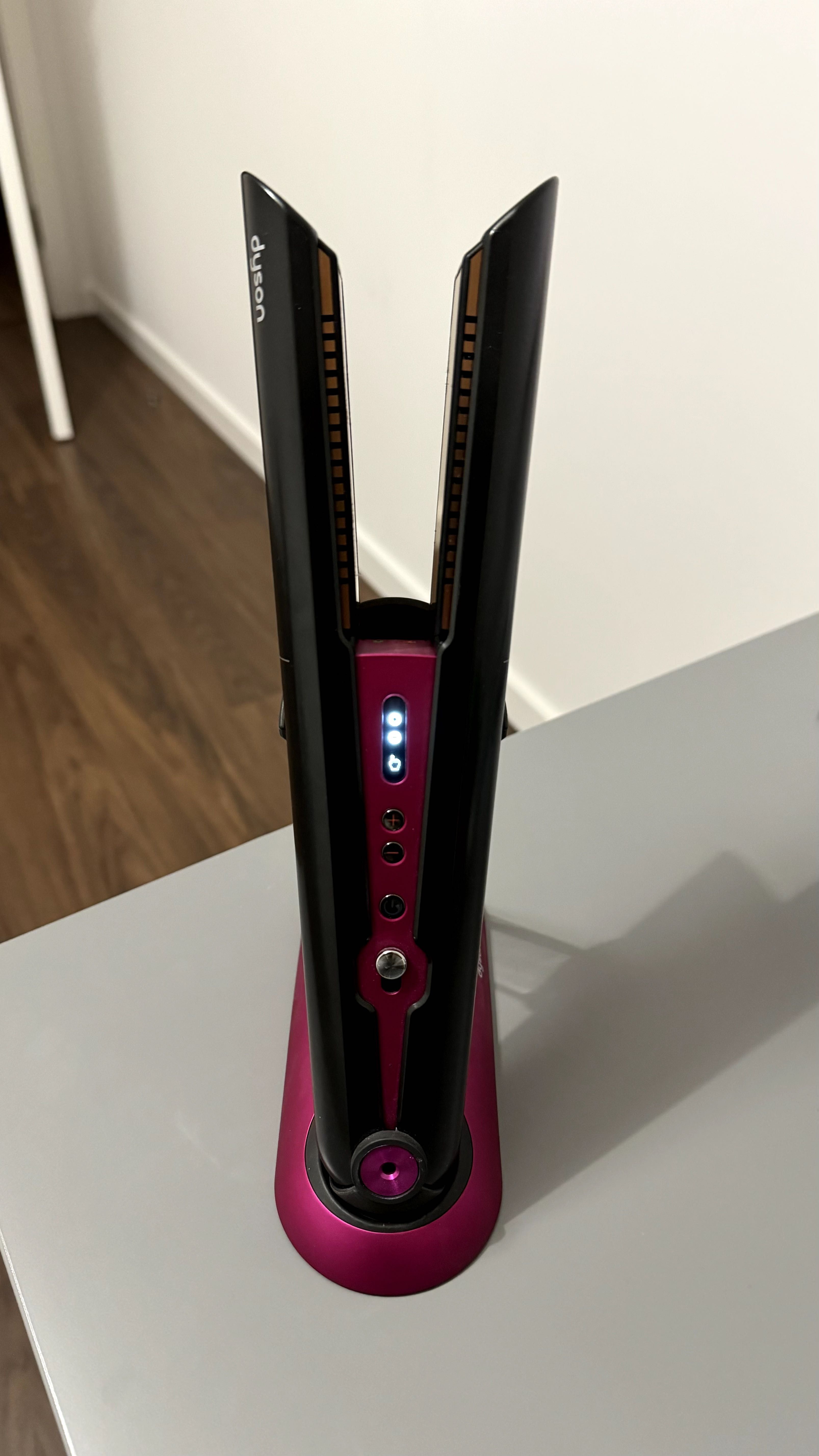 Alisador Dyson seminovo